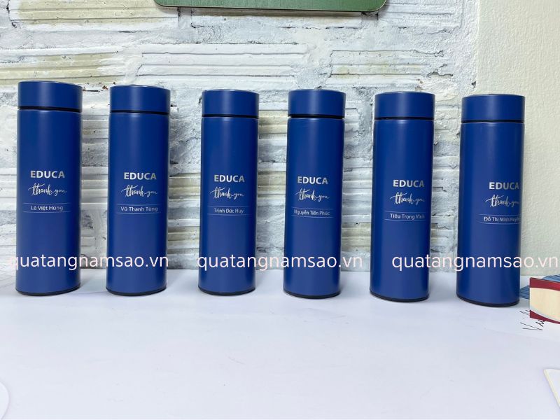 bình nước khắc tên cá nhân