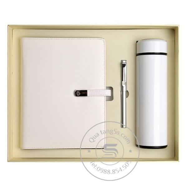 Bộ giftset màu trắng