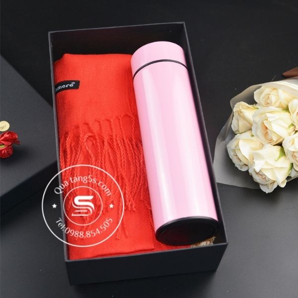 Quà tặng khách hàng độc đáo, ấn tượng