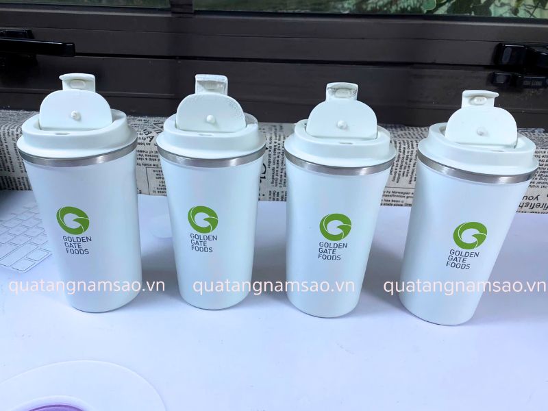 Cốc màu trắng in logo công ty