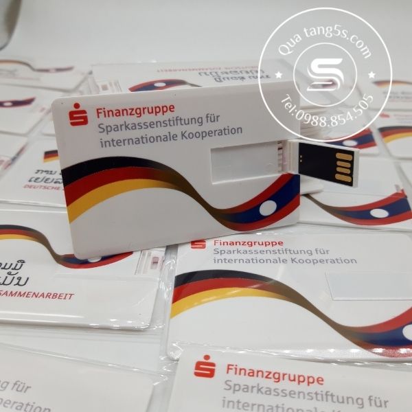 USB Thẻ Nhựa In Logo Theo Yêu Cầu