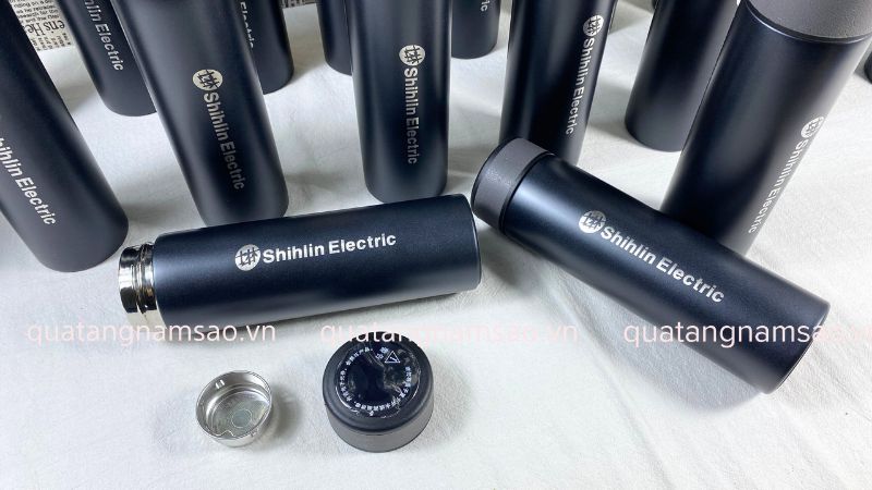 bình giữ nhiệt hiển thị nhiệt độ