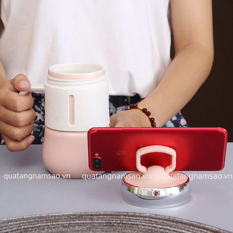 có tay cầm tiện lợi