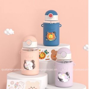 Bình Nước Nhựa Trẻ Em Có Ống Hút
