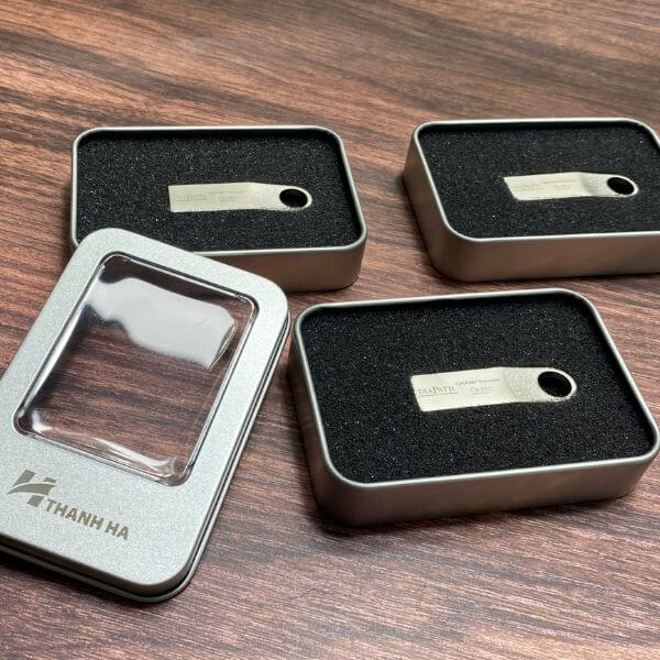 usb kingston 64g