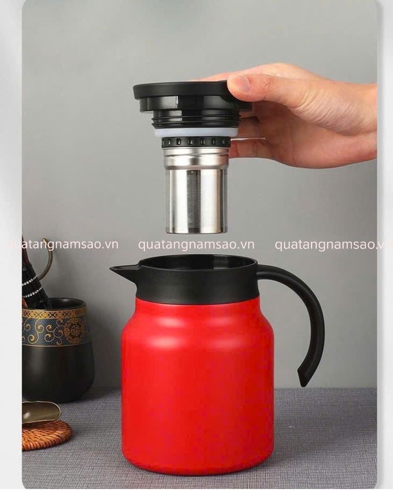 Có lưới lọc trà bằng inox