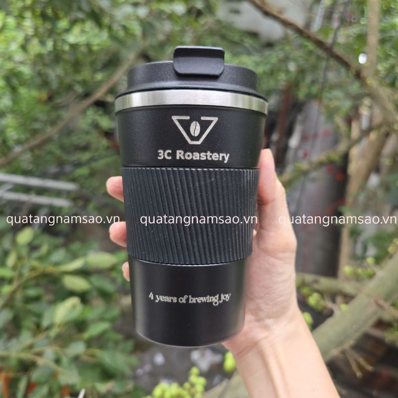 Logo được khắc laser sắc nét