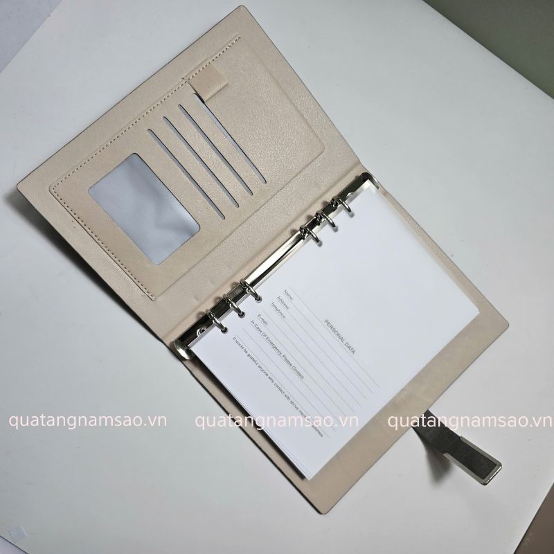 Sổ gáy còng tiện lợi, sang trọng